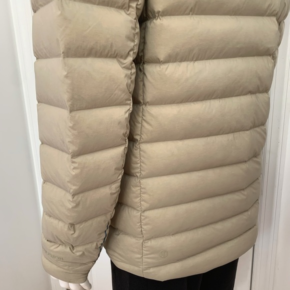 Lululemon Men’s Navigation 700-Down-Fill Hoodie - Picture 9 of 10